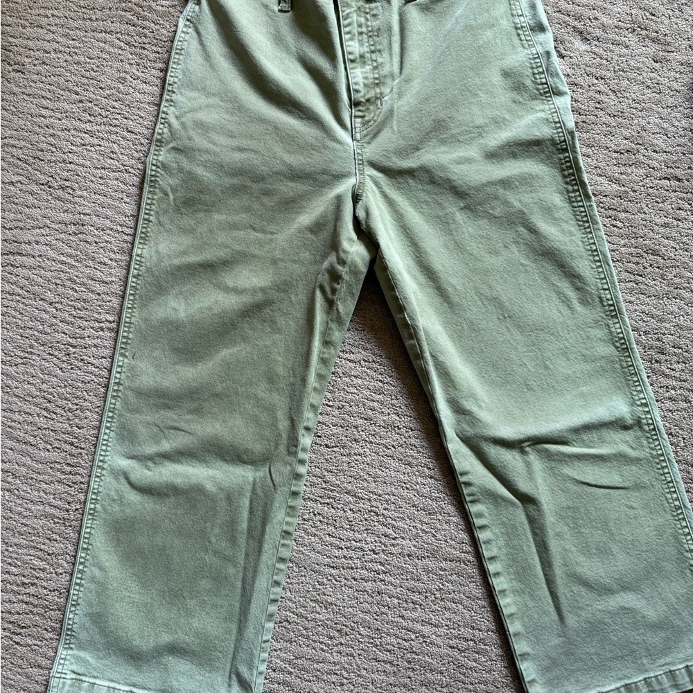 J. Crew Women’s olive chino pants.